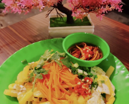 Nui chiên trứng